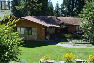 House for Sale, 7508 Crowfoot Drive, Anglemont, BC