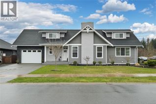 Duplex for Sale, 727 Sitka St, Campbell River, BC