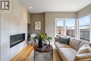 Condo Townhouse for Sale, 4343 Tyndall Ave #104, Saanich, BC