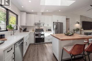 House for Sale, 655 Dougall Road, Gibsons, BC
