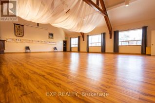 Commercial/Retail Property for Lease, Upper/Lower Hall/Comm Kit - 19 St Albans Drive, Halton Hills (AC Acton), ON Commercial/Retail Property for Lease, Upper/Lower Hall/Comm Kit - 19 St Albans Drive, Halton Hills (AC Acton), ON