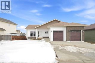 Bungalow for Sale, 5123 55 Streetclose, Eckville, AB Bungalow for Sale, 5123 55 Streetclose, Eckville, AB
