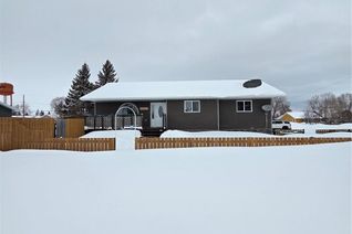 Detached House for Sale, 401 6th Avenue W, Nipawin, SK