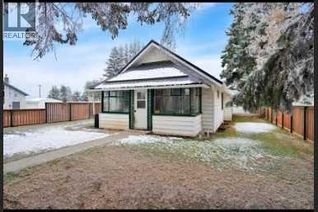 Bungalow for Sale, 4915 52 Avenue, Eckville, AB