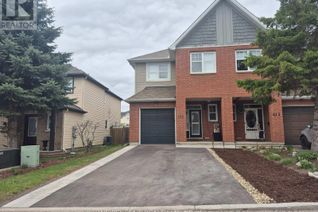Freehold Townhouse for Sale, 411 Cache Bay Crescent, Ottawa, ON