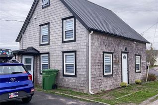 Detached House for Sale, 11 Circular Place, Grand Bank, NL