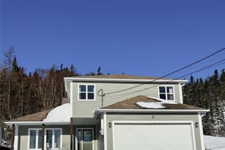 Detached House for Sale, 2 Elliott Place, Clarenville, NL