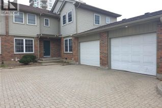 Condo Townhouse for Sale, 250 Keats Way #6, Waterloo, ON