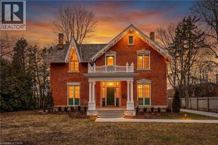 Detached House for Sale, 262 Main Street W, Grimsby, ON