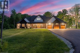 Detached House for Sale, 11 Cockshutt Road, Brantford, ON