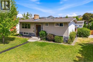 House for Sale, 1394 Lombardy Square, Kelowna, BC