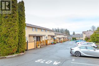 Townhouse for Sale, 6089 Truesdale St #9, Duncan, BC