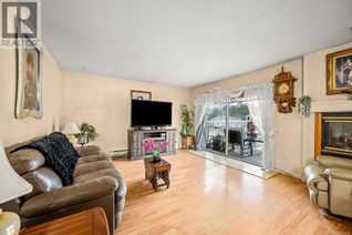 Duplex for Sale, 2316 Willemar Ave #B, Courtenay, BC