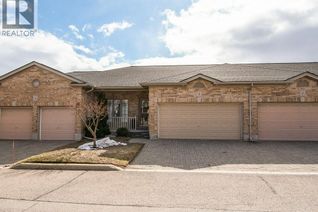 Condo Townhouse for Sale, 900 Doon Village Road #3, Kitchener, ON