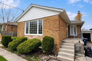 Bungalow for Rent, 34 Wexford Blvd, Toronto, ON
