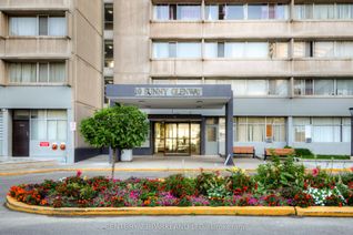 Property for Rent, 10 Sunny Glen Way #701, Toronto, ON