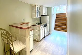 Duplex for Rent, 21 Melgund Rd #Main + Low, Toronto, ON