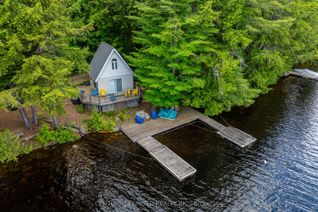 Detached House for Sale, 852 Isl 8 Catchacoma Lake Island, Trent Lakes, ON