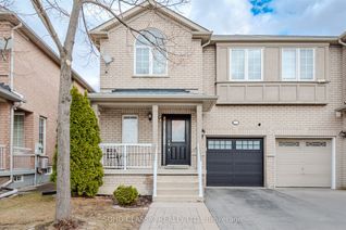 Semi-Detached House for Sale, 67 Dybal St, Vaughan, ON