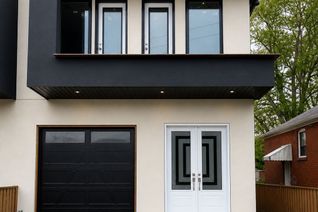 Semi-Detached House for Sale, 28B Pine Ave N, Mississauga, ON