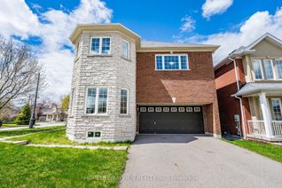 Detached House for Sale, 212 Ray Snow Blvd, Newmarket, ON