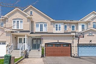 Freehold Townhouse for Sale, 563 Mulock Ct, Newmarket, ON