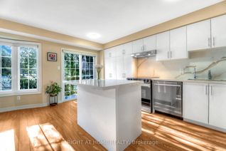 Condo Townhouse for Sale, 130 Mosaics Ave, Aurora, ON