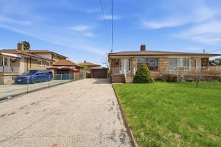 House for Rent, 55 Plunkett Rd, Toronto, ON