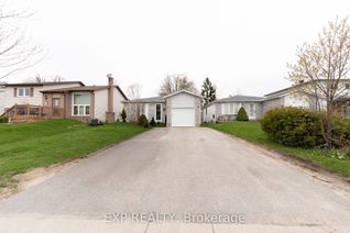 Bungalow for Rent, 6 Hickling Trl, Barrie, ON