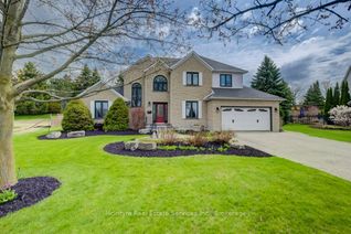 Detached House for Sale, 207 Woodridge Dr, Wilmot, ON