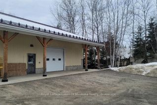 Commercial/Retail Property for Lease, 719 MUSKOKA 3 Rd N #4, Huntsville, ON