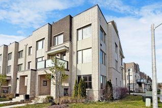 Freehold Townhouse for Sale, 205 The Donway N/A E, Toronto, ON