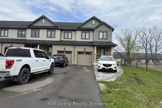 Freehold Townhouse for Rent, 17 Allcroft Ct #Upper, Hamilton, ON