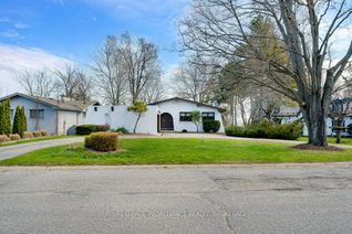 Detached House for Sale, 807 Wartman Ave, Kingston, ON