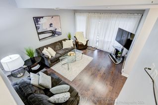 Townhouse for Sale, 221 Milestone Cres #80, Aurora, ON