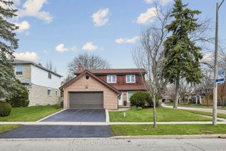 Detached House for Sale, 22 Denlow Blvd, Toronto, ON