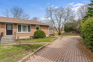 House for Sale, 28 Water St, Kawartha Lakes, ON