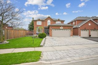 Detached House for Sale, 4 Bates Ct, Brampton, ON