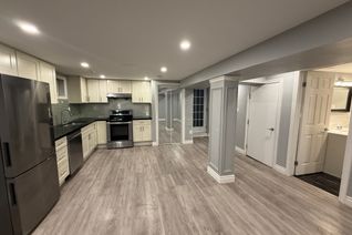 Bungalow for Rent, 170 Orchard Hts Blvd, Aurora, ON