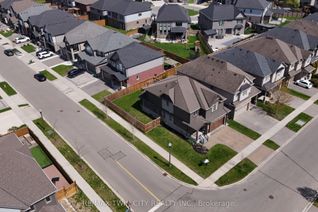 Detached House for Sale, 255 Falconridge Dr, Kitchener, ON