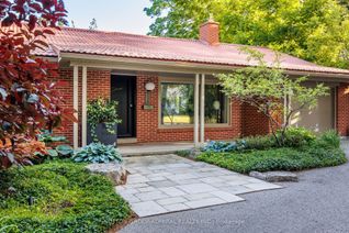 Detached House for Sale, 238 Mill St, Richmond Hill, ON
