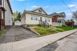 Detached House for Sale, 25 Mary St S, Smiths Falls, ON