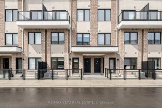 Townhouse for Sale, 1695 Dersan St #230, Pickering, ON