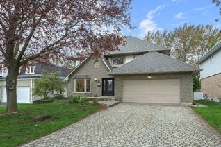 Detached House for Sale, 22 Pinegrove Cres, London South, ON