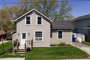 Detached House for Sale, 707 Queen St, West Grey, ON