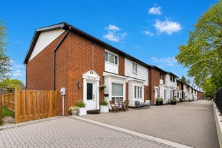 Townhouse for Sale, 2108 Lakeshore Rd W #2, Oakville, ON