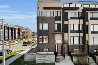 Freehold Townhouse for Sale, 17 Locust Lodge Gdns, Toronto, ON