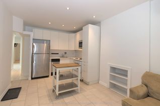 Townhouse for Rent, 113 Mcgill St #1, Toronto, ON