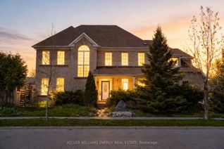 Detached House for Sale, 51 Divine Dr, Whitby, ON