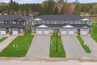 Townhouse for Sale, 18 McConnell Cres, Bracebridge, ON